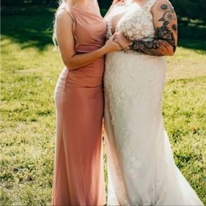 David’s bridal dress size 4